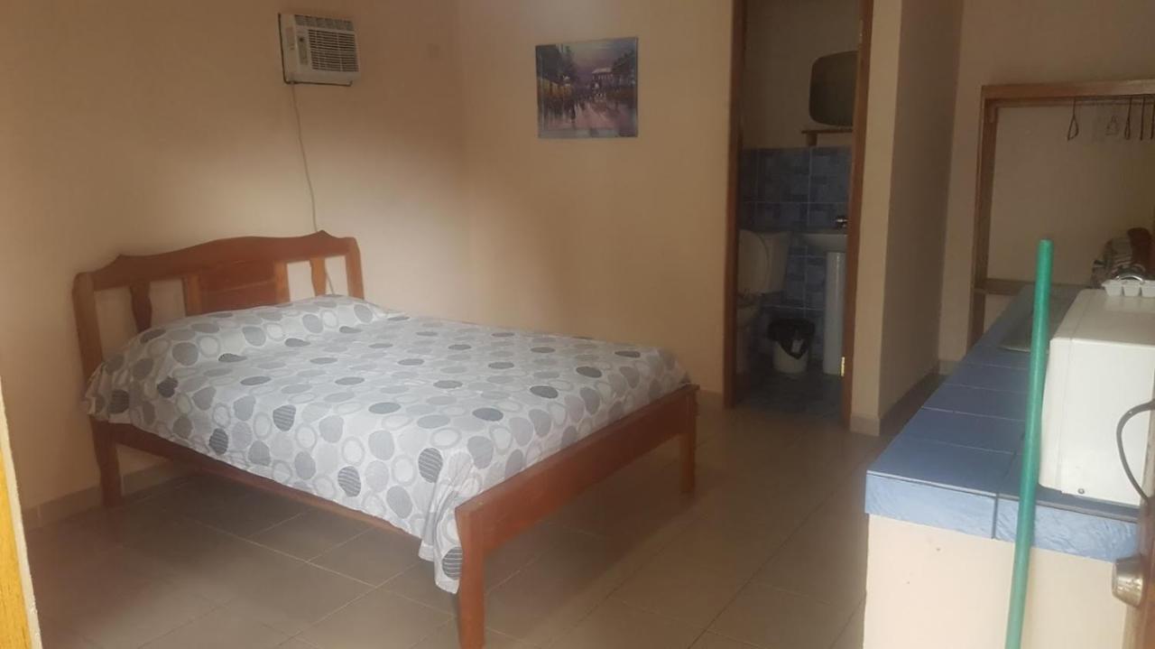 Sunrise Inn Puerto Armuelles 外观 照片